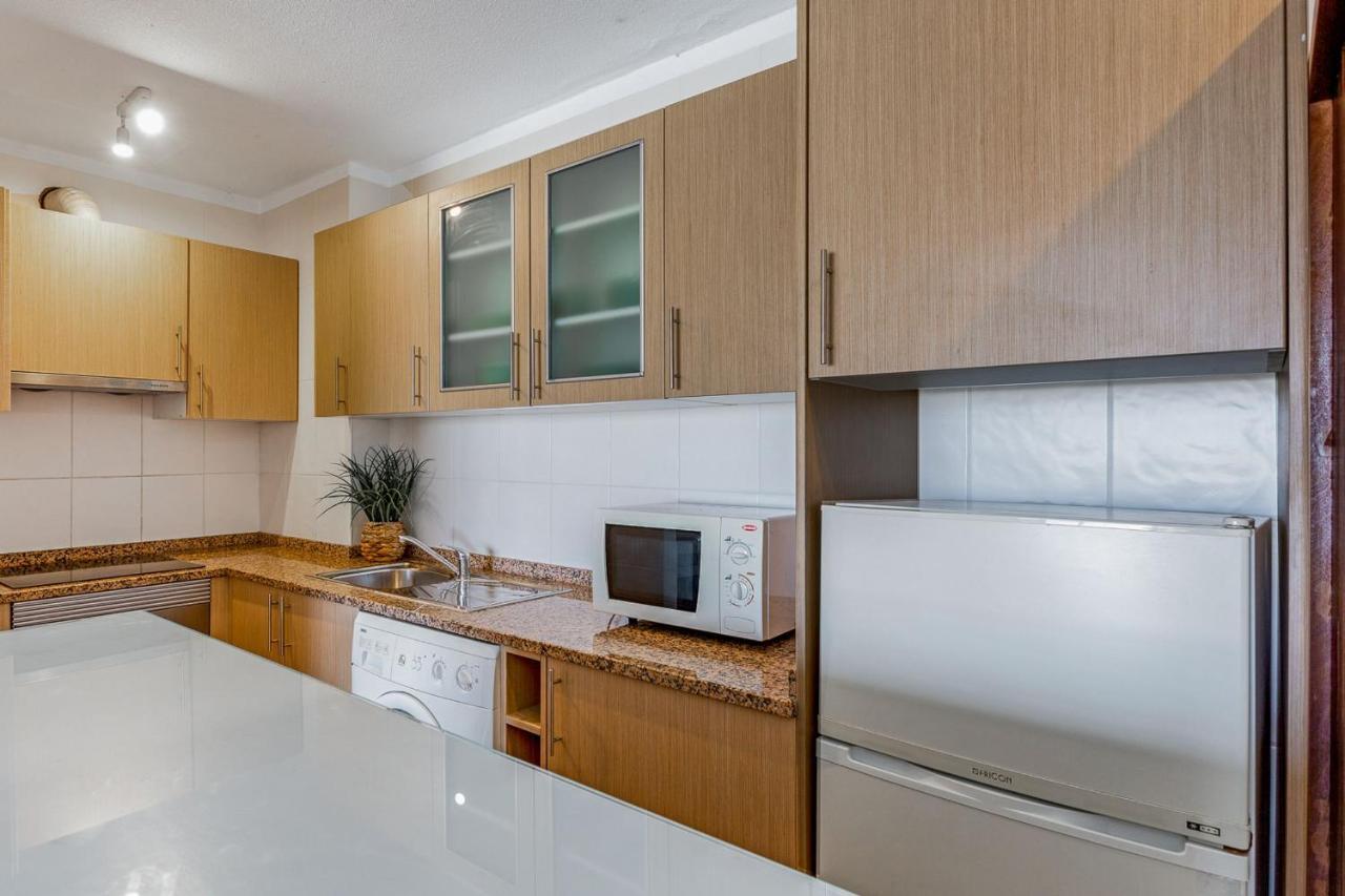 Bright 1Bdr Apartment W/Balcony & Pool By Lovelystay Сілвеш Екстер'єр фото